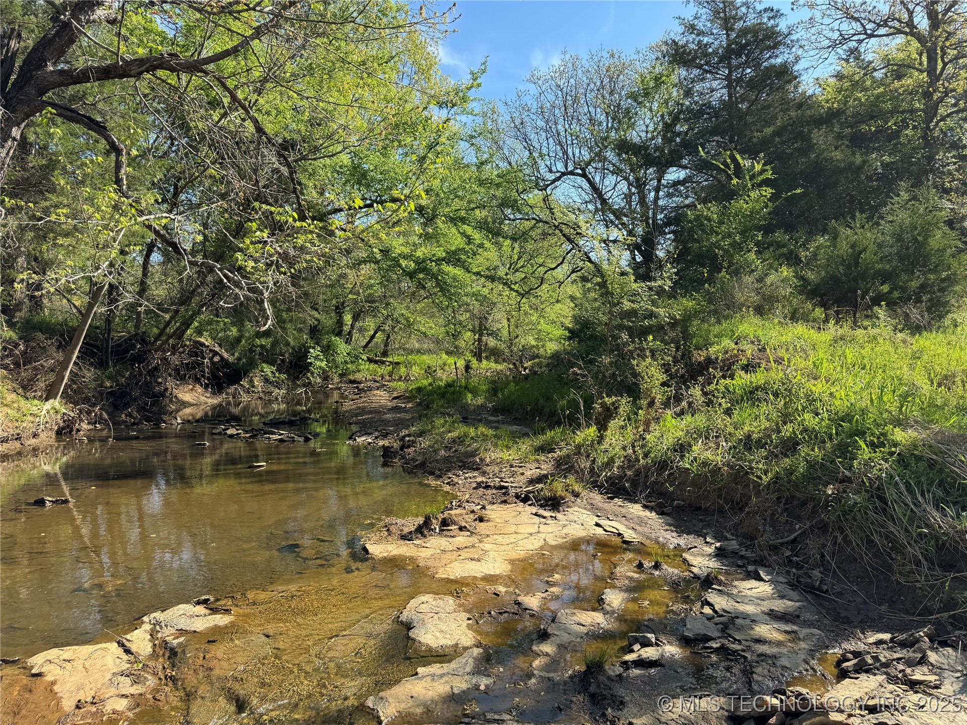 11 E Blue Creek Road Property Photo 32