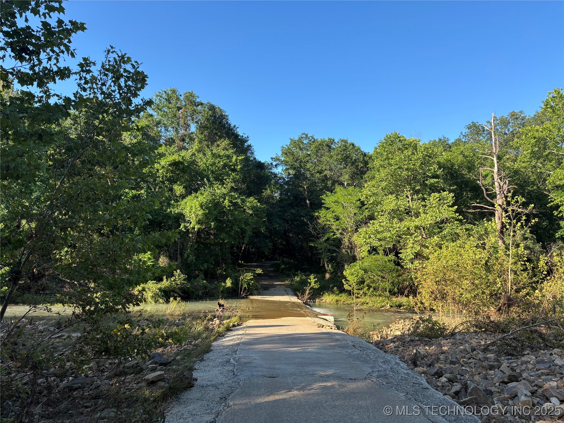 001 E Bolen Hollow W Property Photo 10