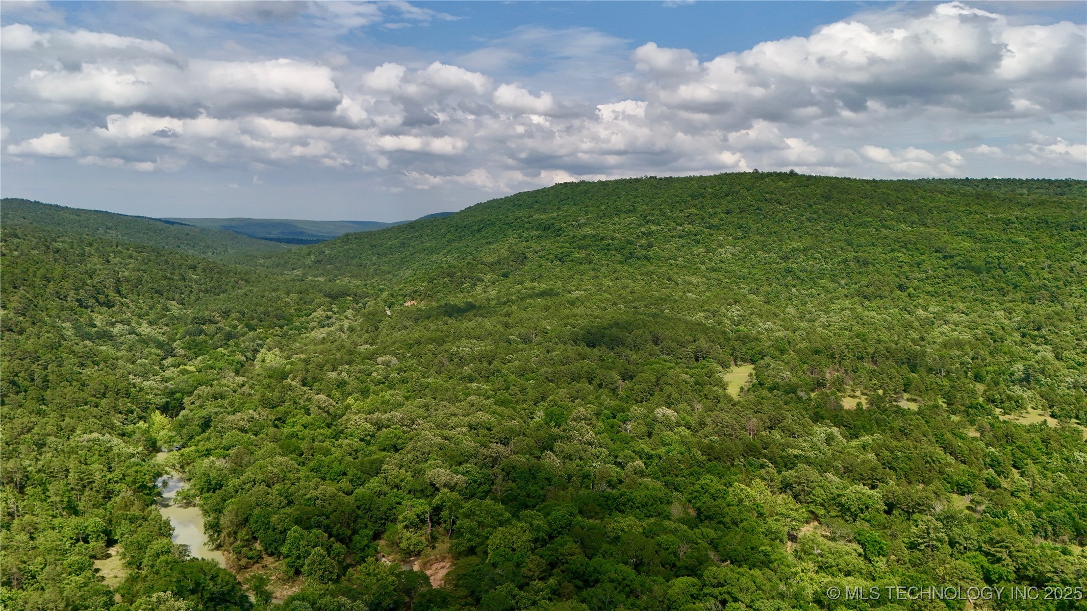 003 E Bolen Hollow W Property Photo 2
