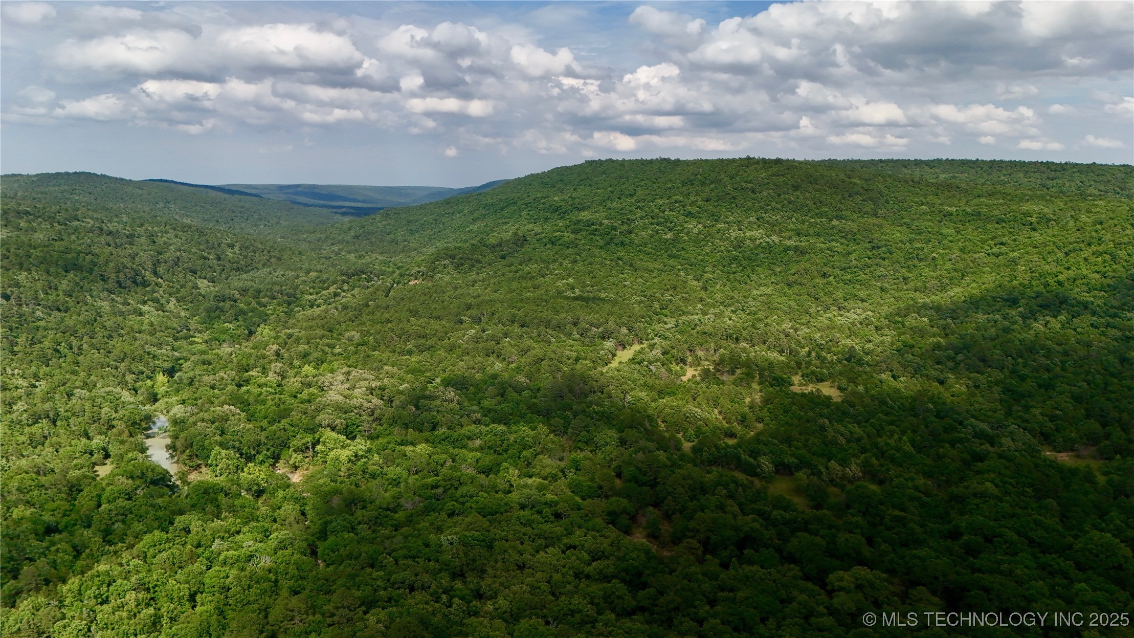 003 E Bolen Hollow W Property Photo 3
