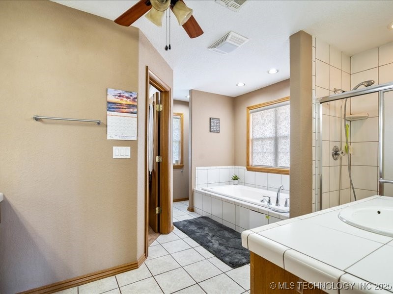 1045 W Mcintosh Avenue Property Photo 19