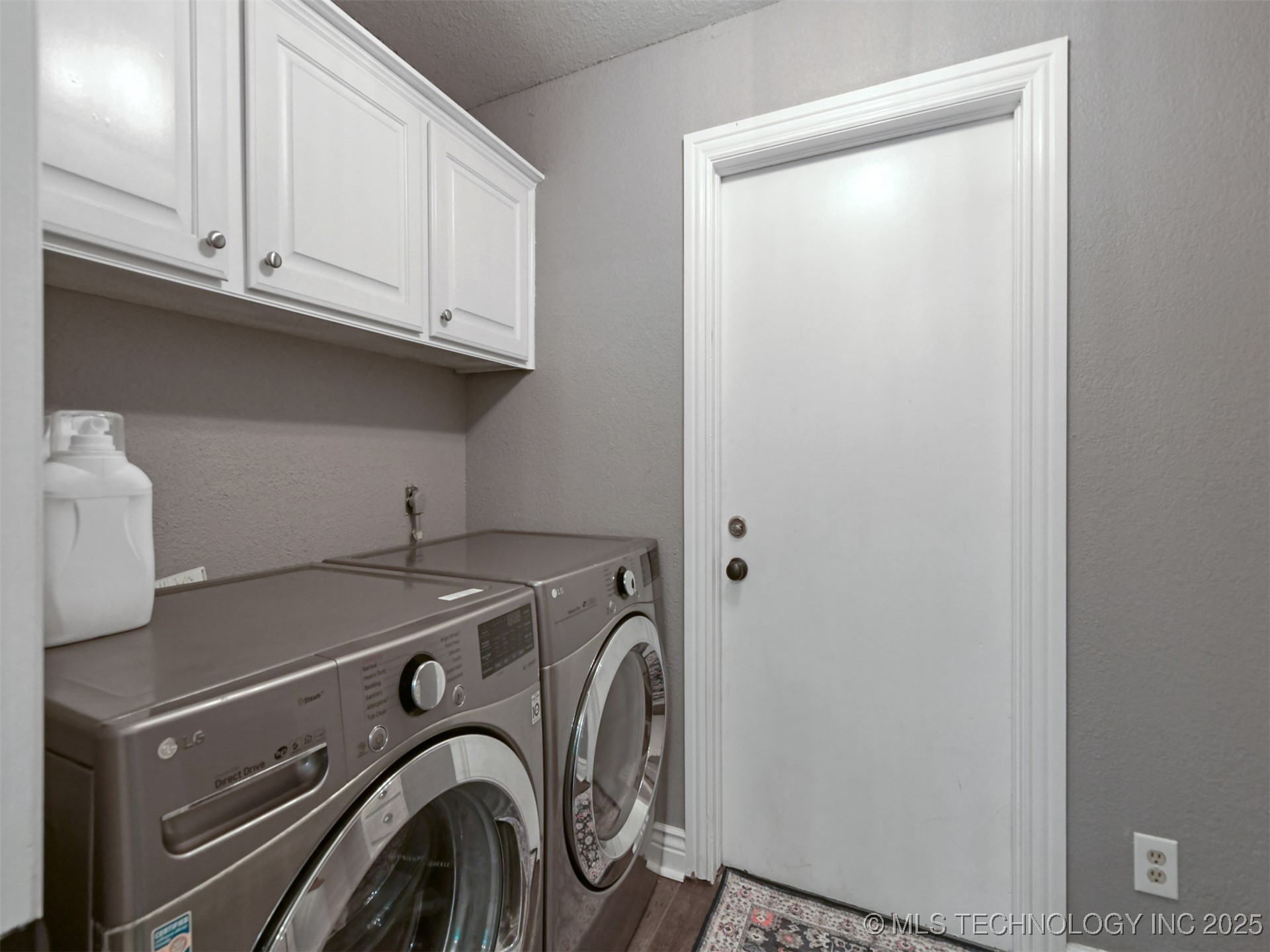 402 Beaumont Drive Property Photo 15