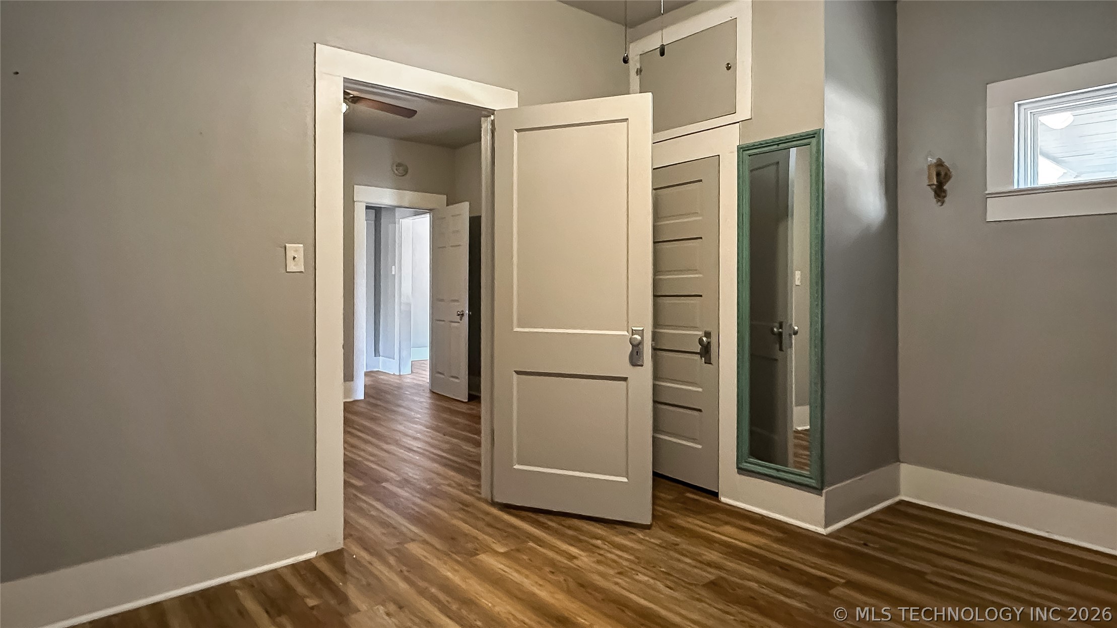 700 Lincoln Property Photo 11