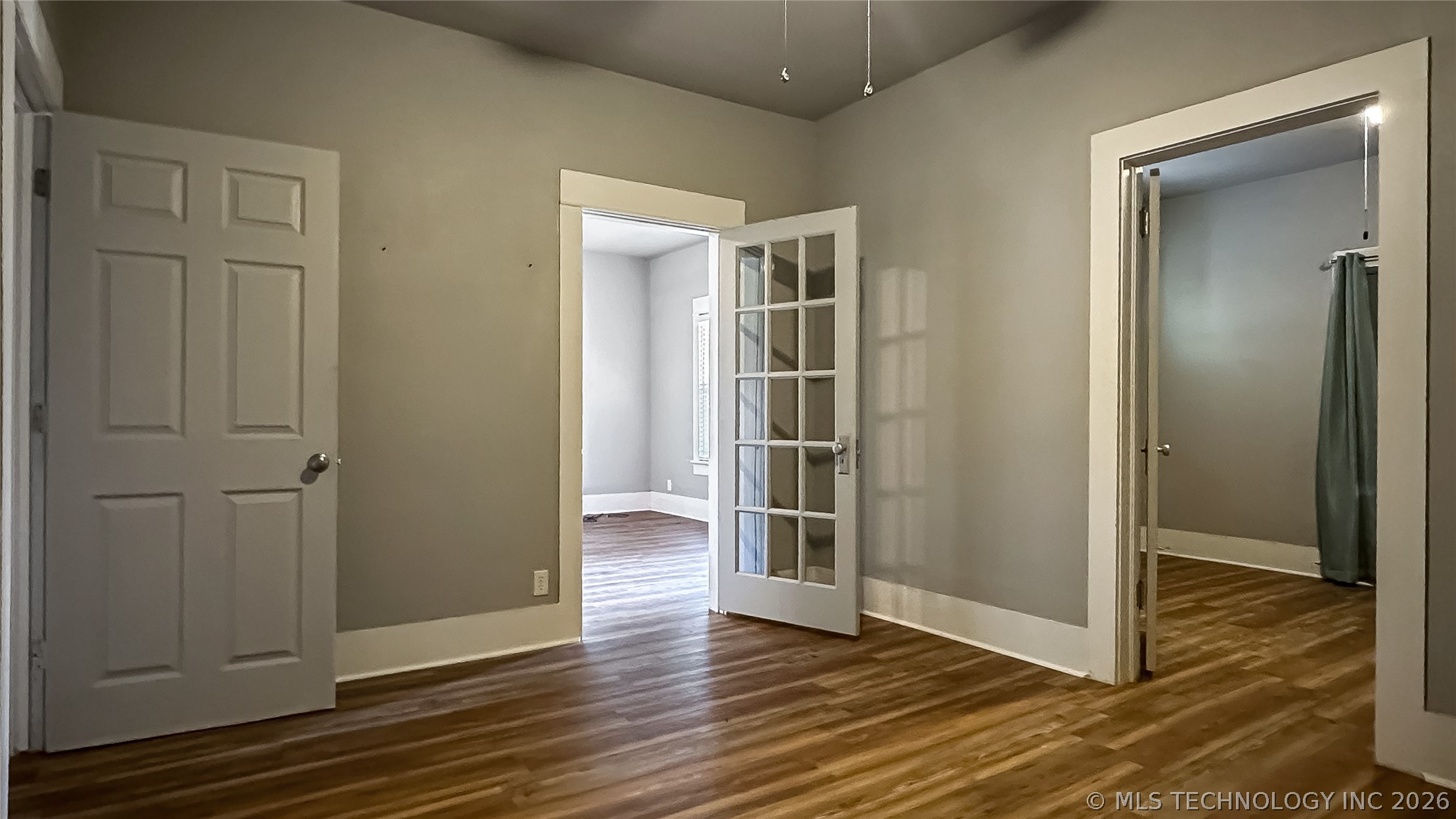 700 Lincoln Property Photo 12