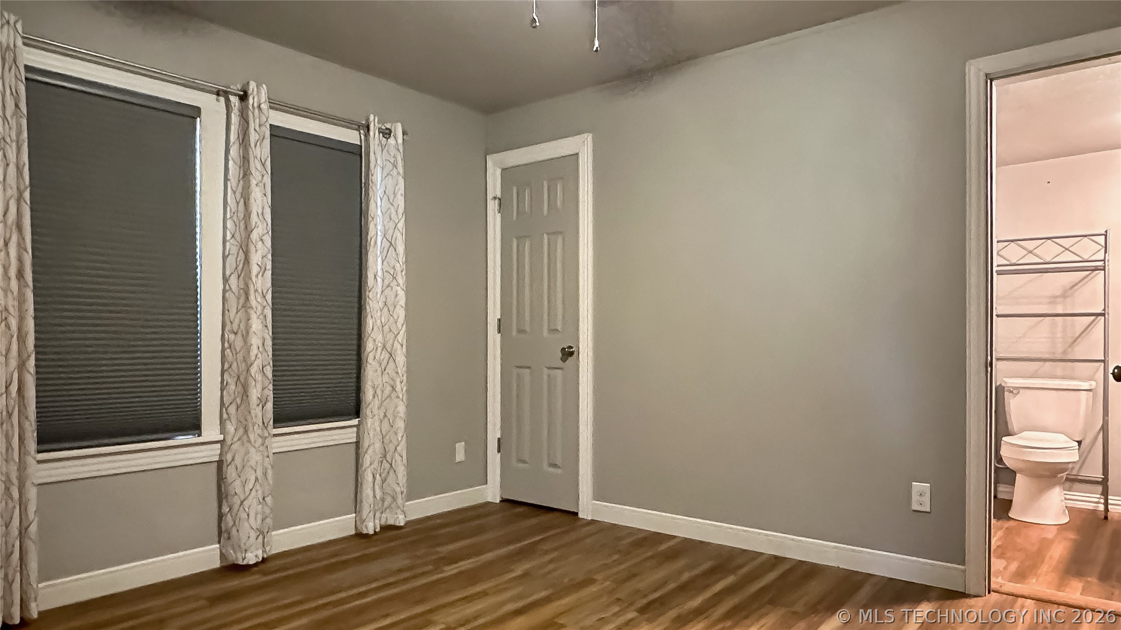 700 Lincoln Property Photo 16