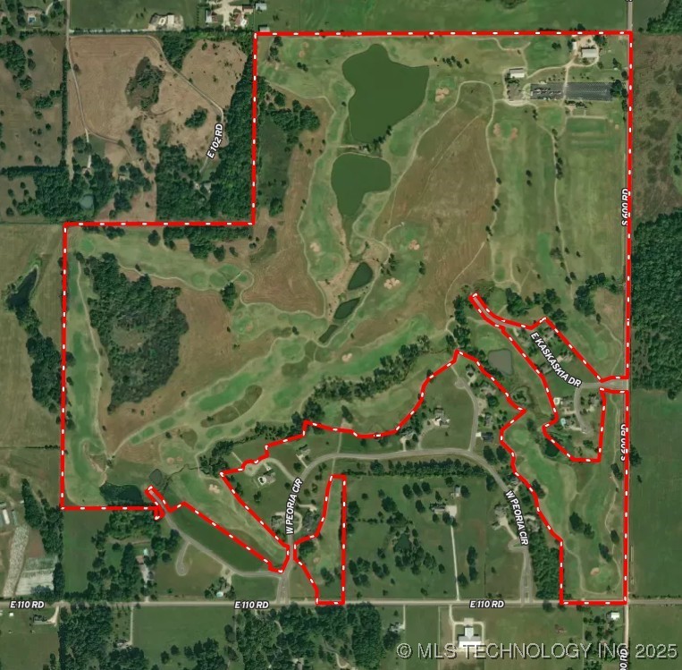 10301 S 600 Road Property Photo 4