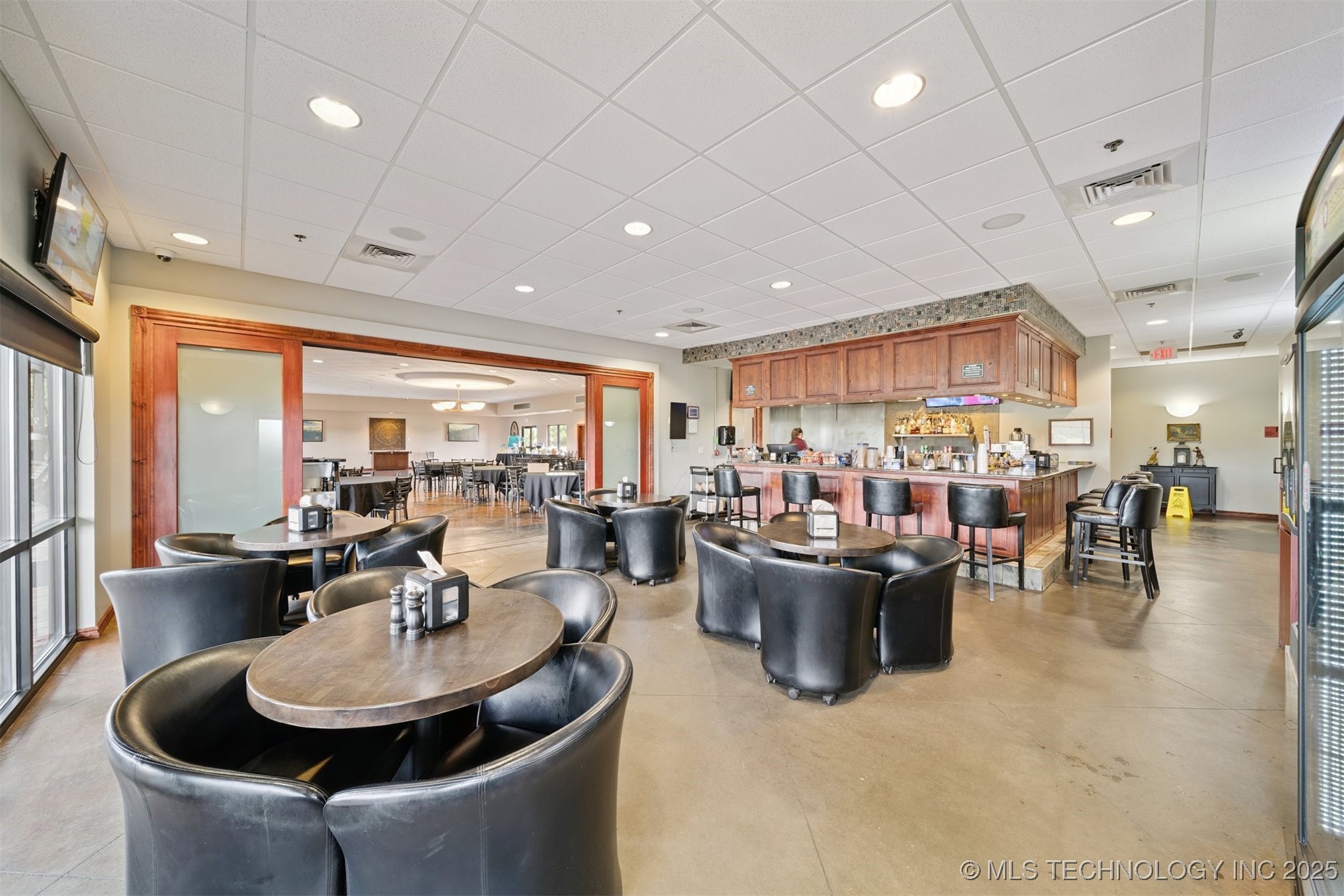 10301 S 600 Road Property Photo 22