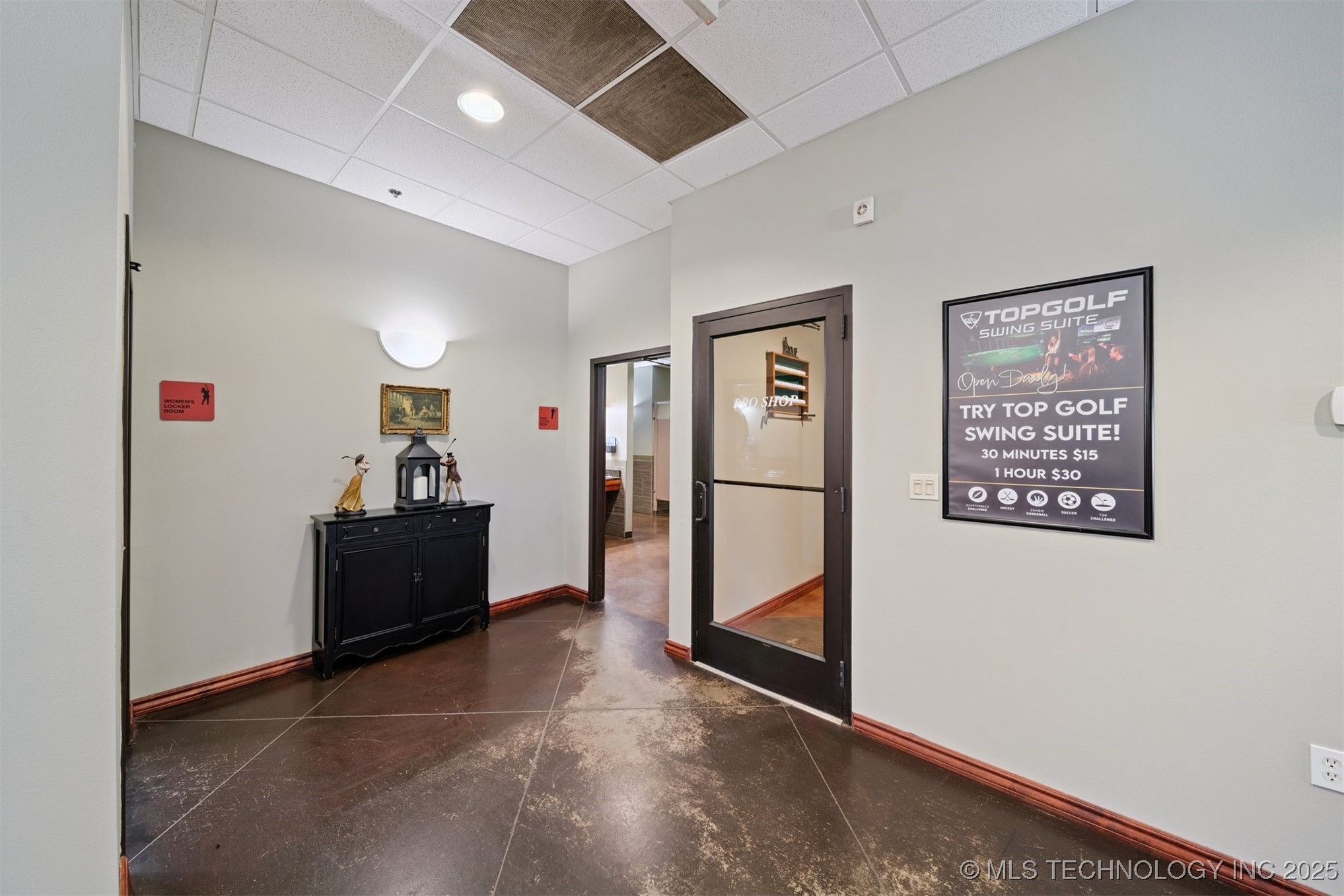 10301 S 600 Road Property Photo 24