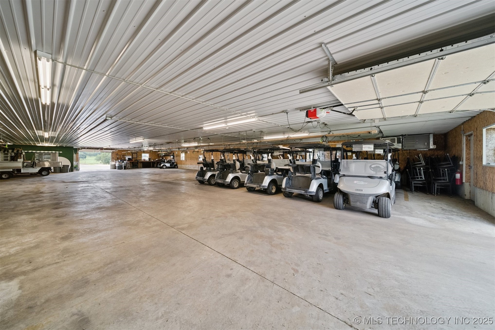 10301 S 600 Road Property Photo 42