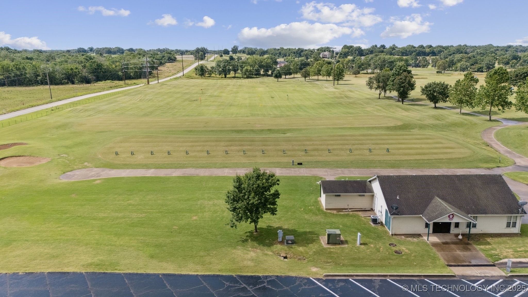 10301 S 600 Road Property Photo 43