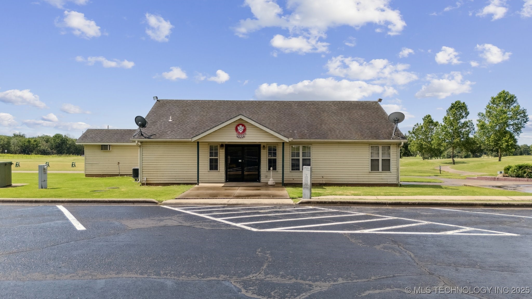 10301 S 600 Road Property Photo 44