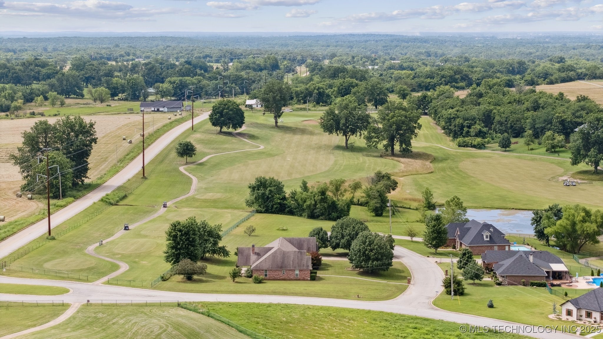 10301 S 600 Road Property Photo 58