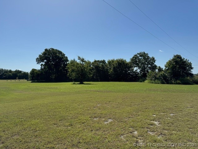 Grand Property Photo 3