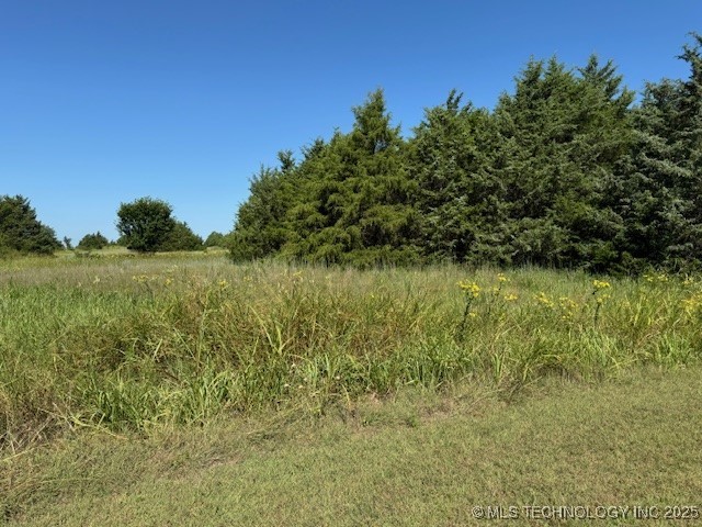 Grand Property Photo 10