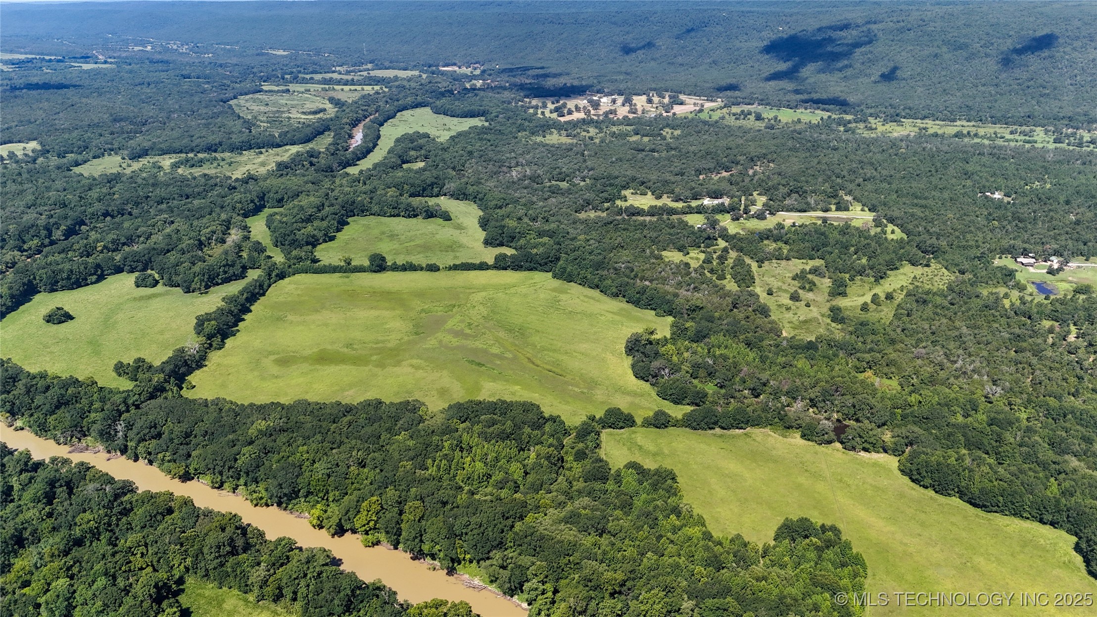 Ruby Lane Property Photo 14
