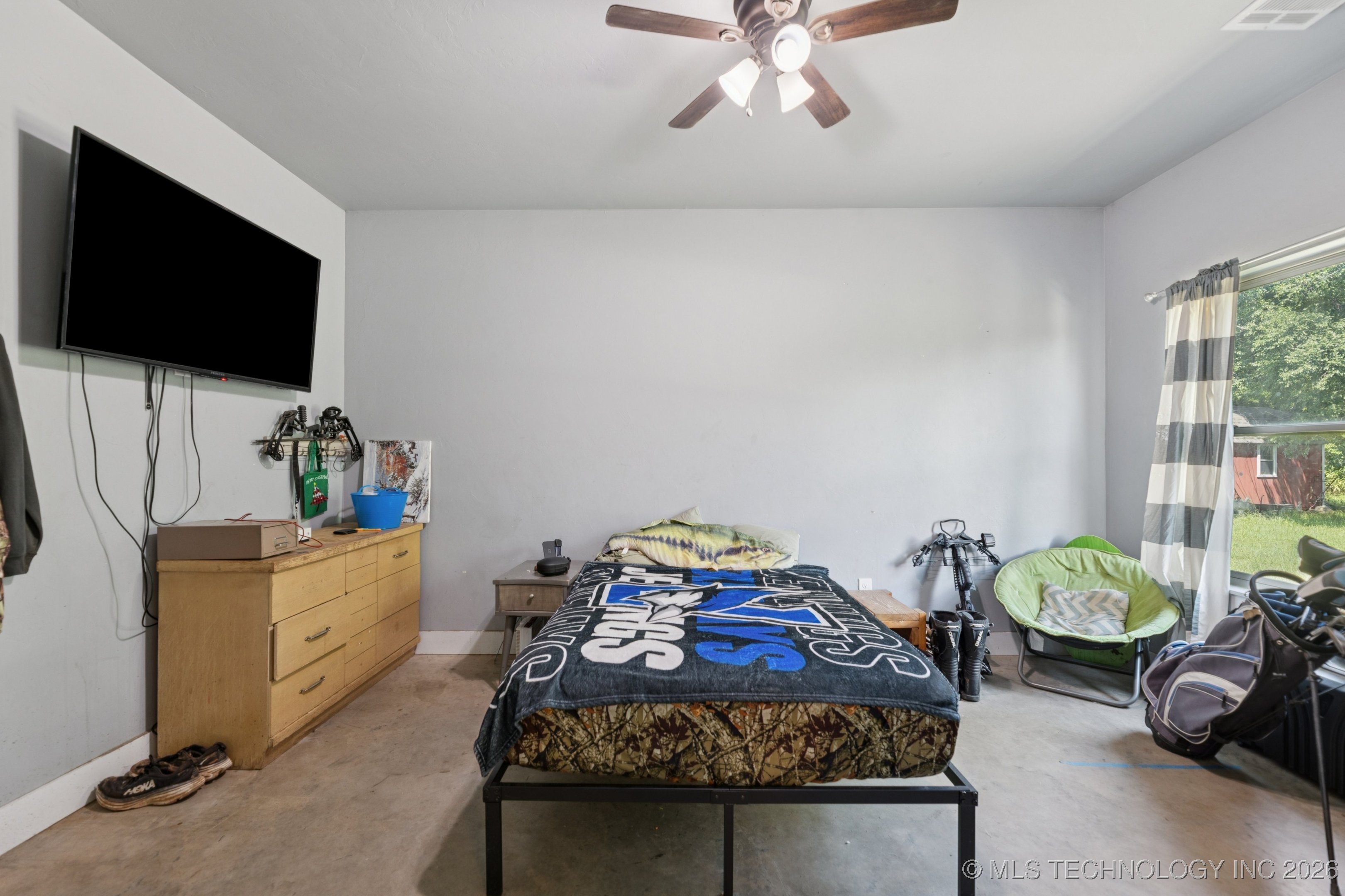 360835 W 1st Street S Property Photo 26