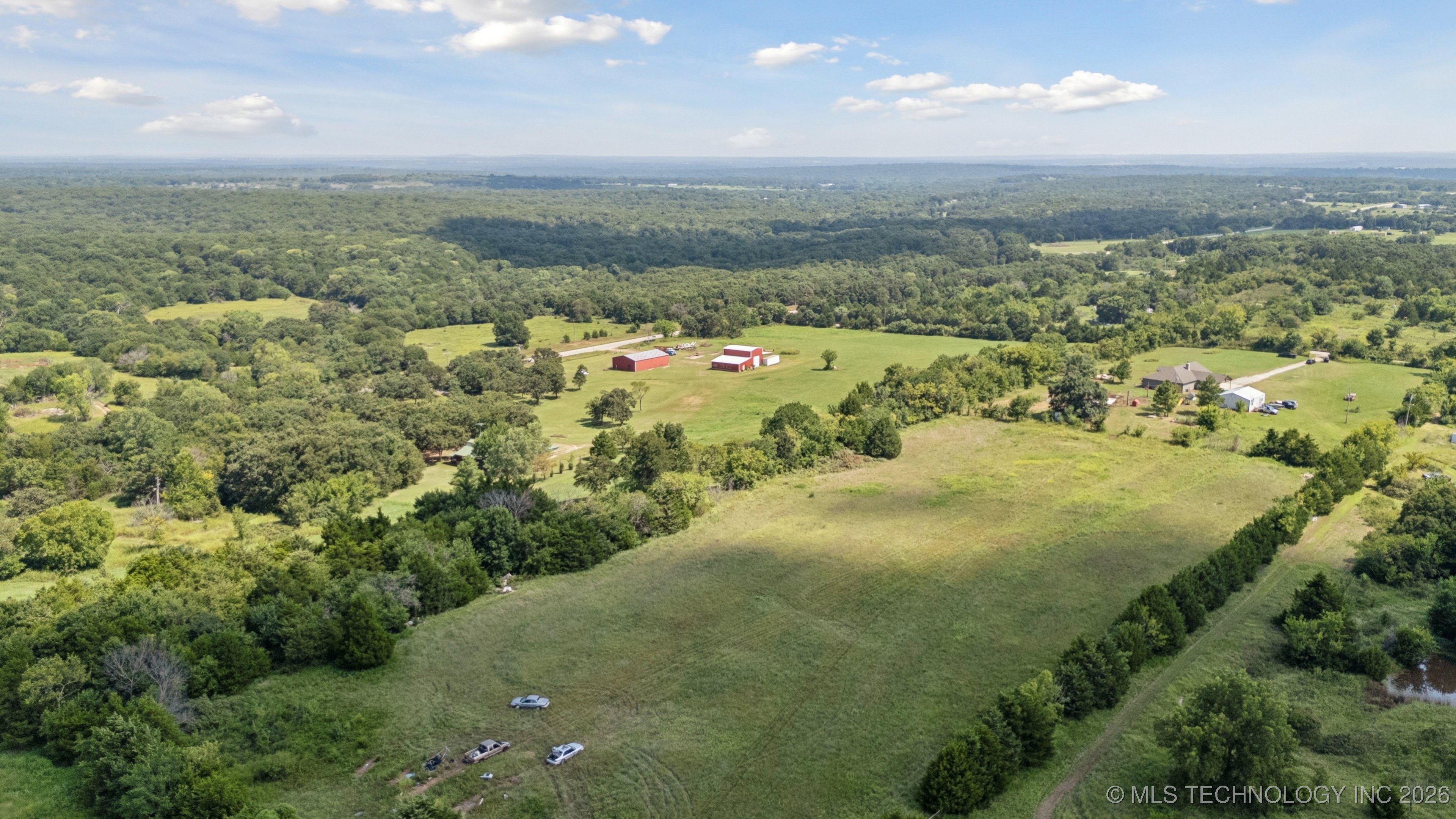 360835 W 1st Street S Property Photo 40