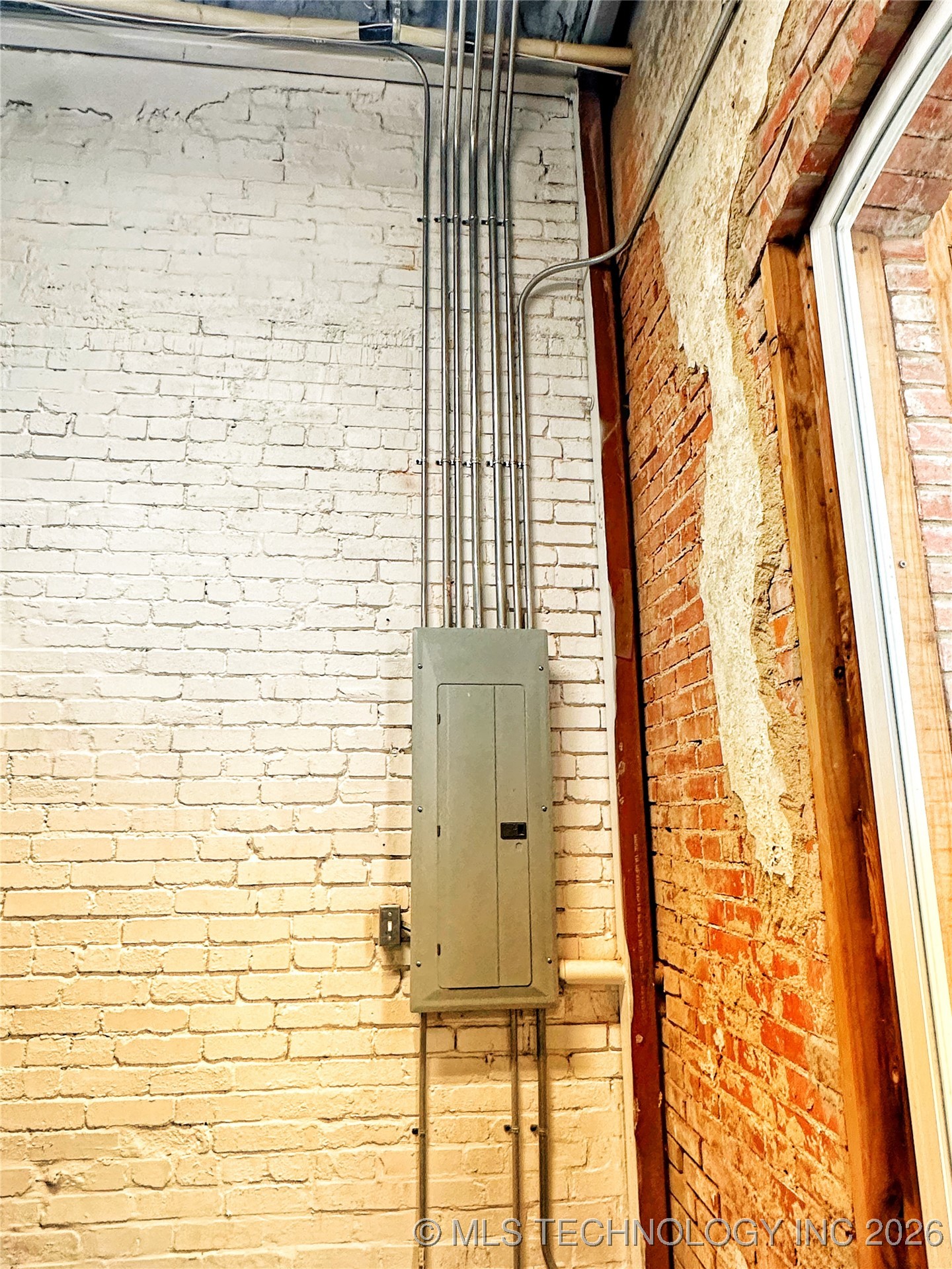 114 N Main Street Property Photo 15