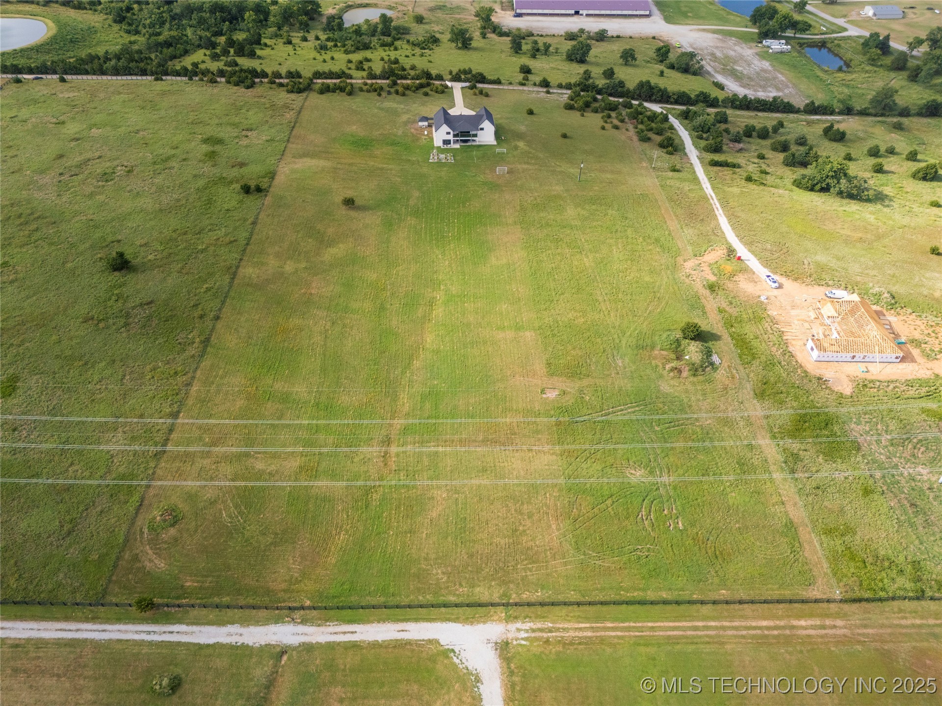 8306 N 52nd West Avenue Property Photo 13