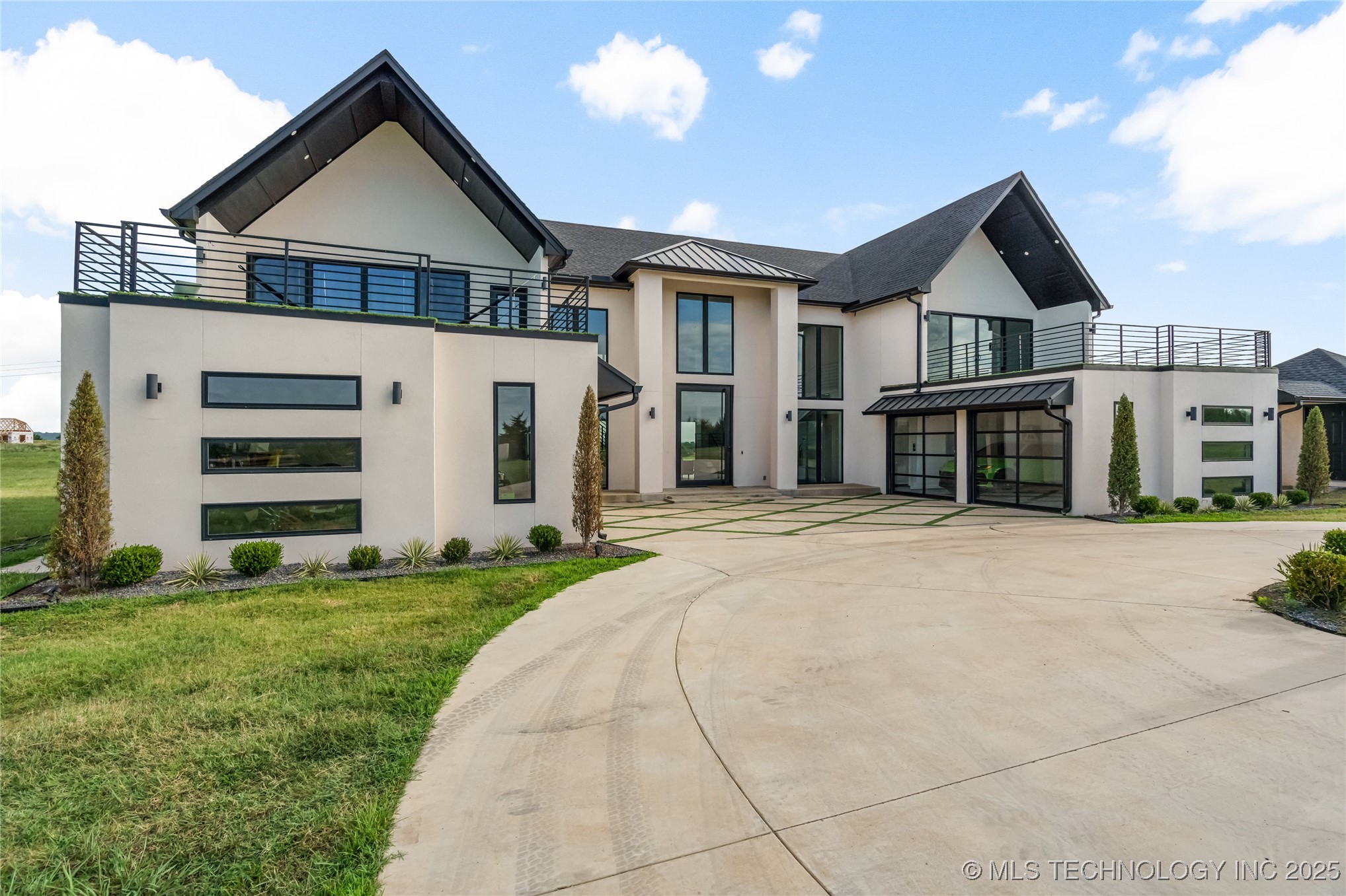 8306 N 52nd West Avenue Property Photo 19