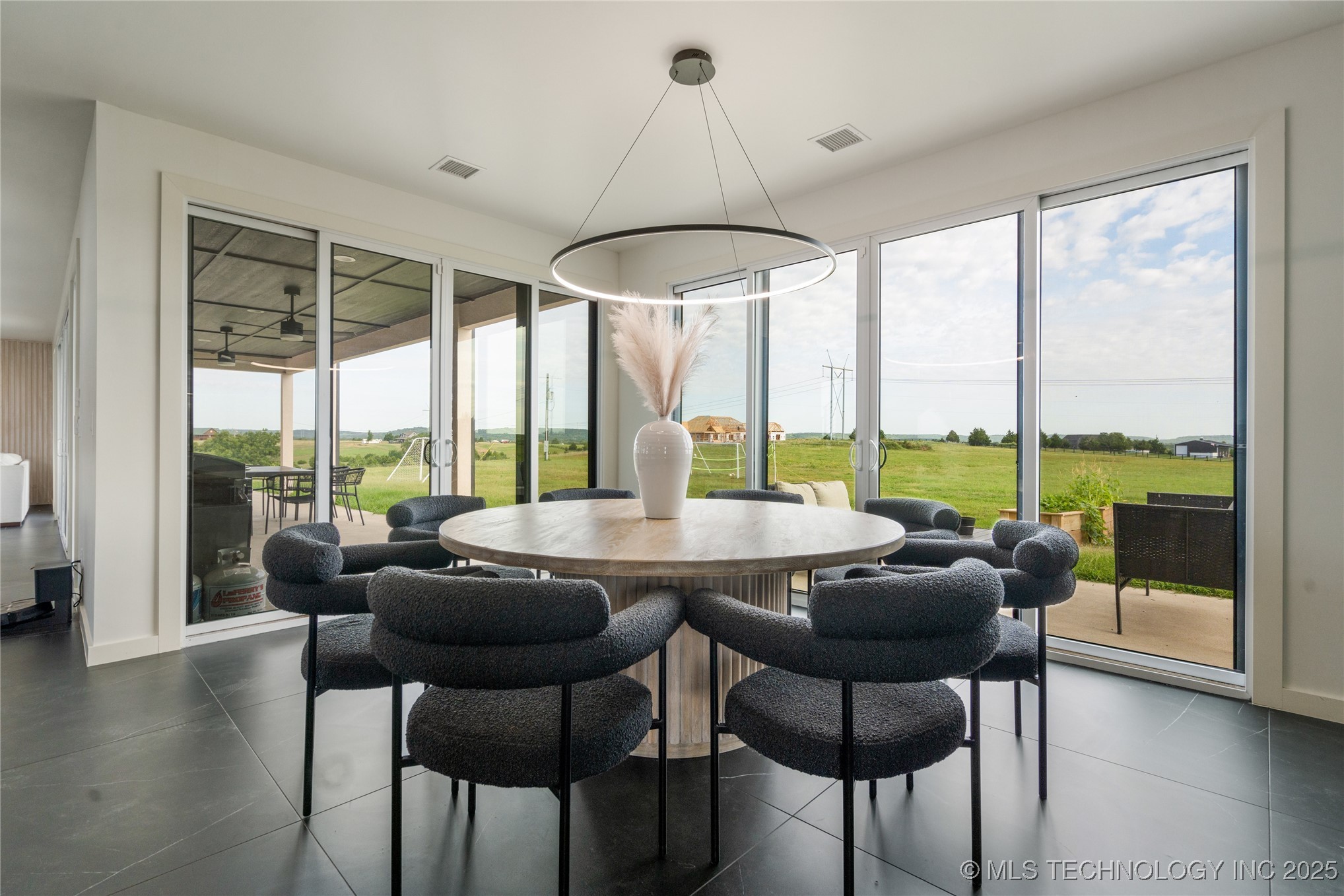 8306 N 52nd West Avenue Property Photo 32