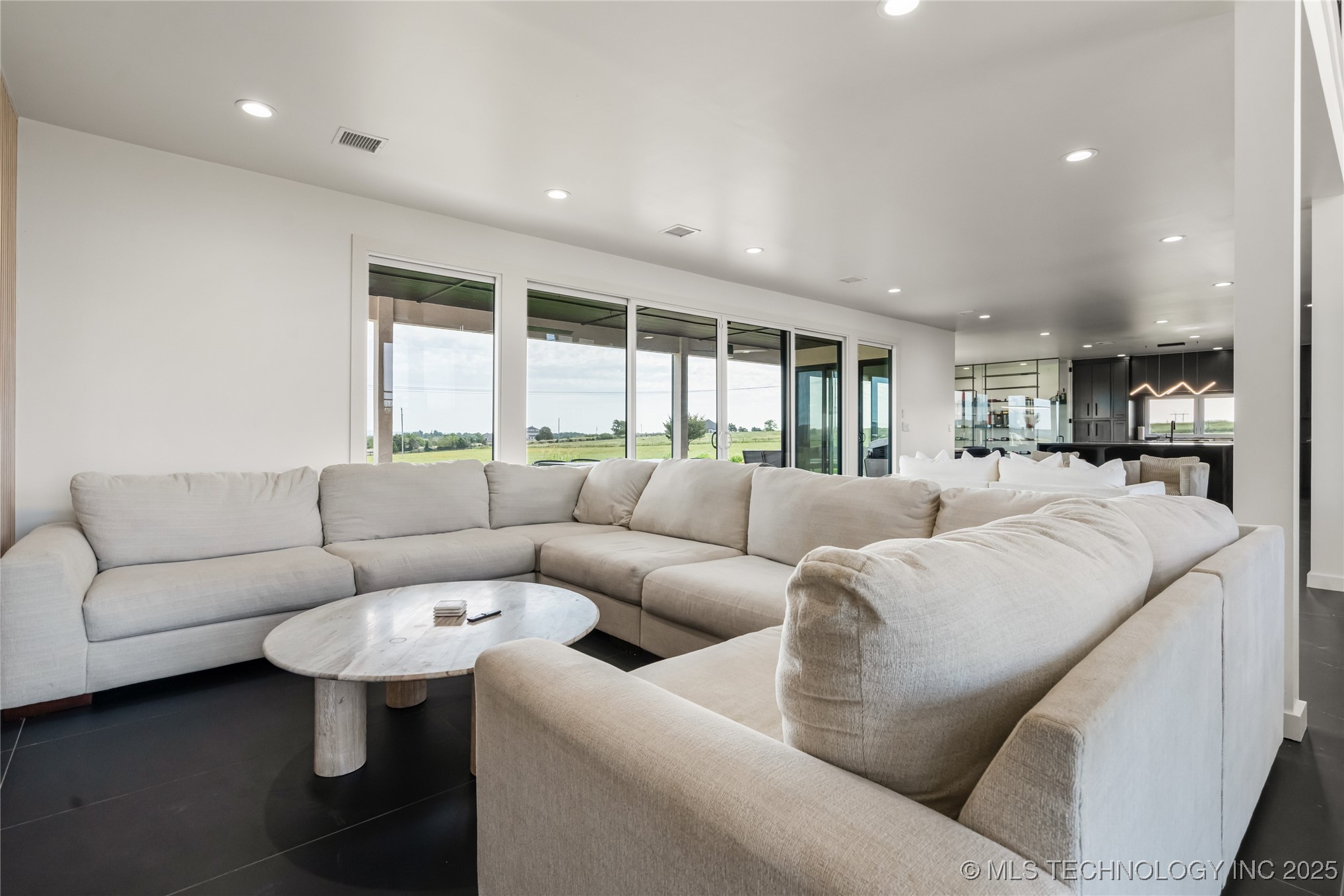 8306 N 52nd West Avenue Property Photo 50