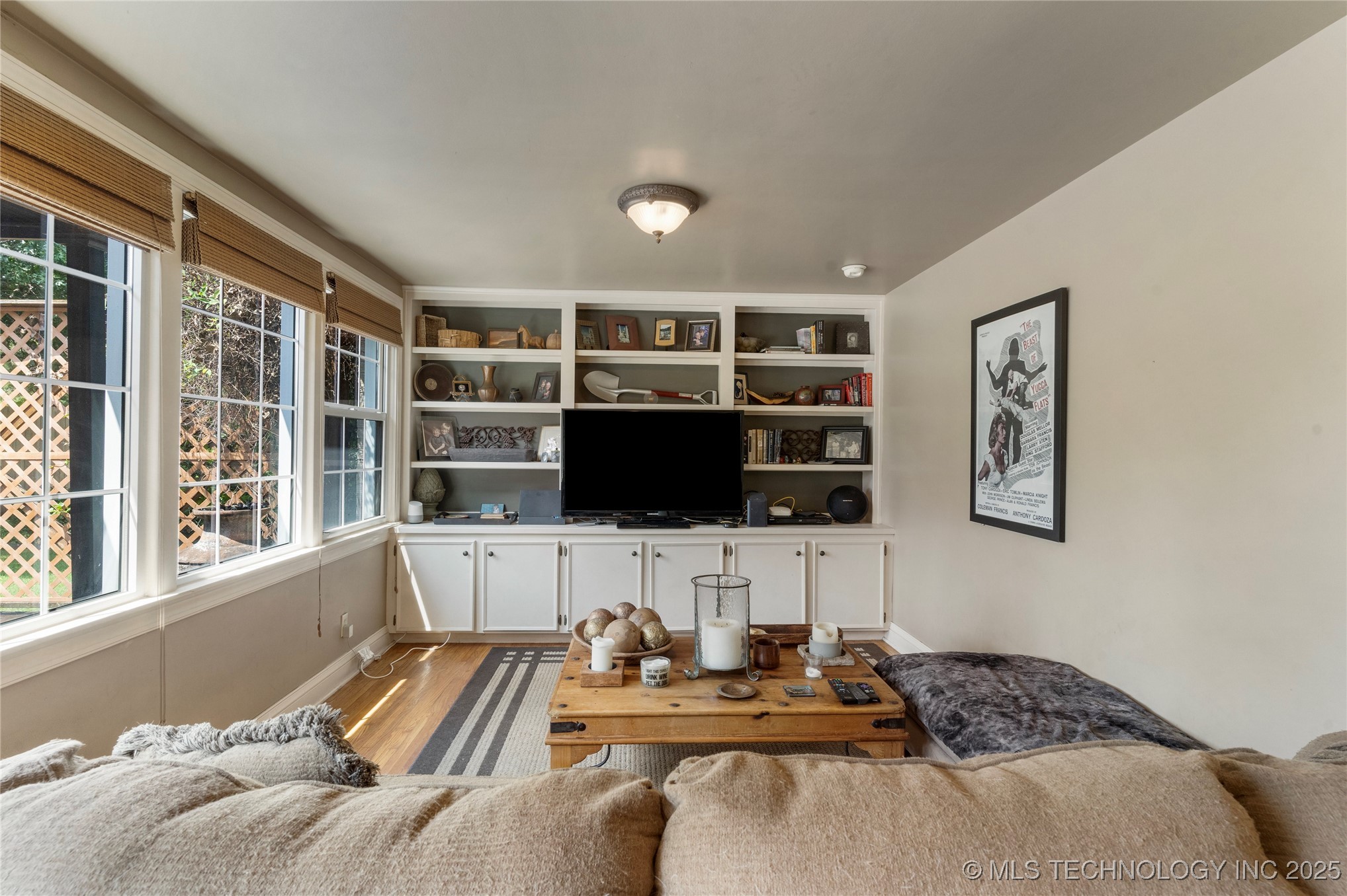 2714 E 16th Place Property Photo 25