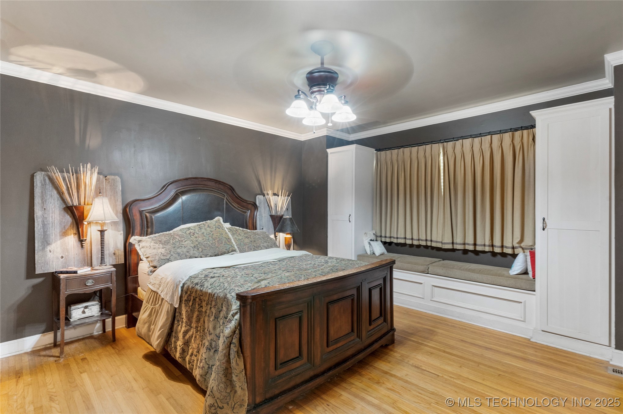 2714 E 16th Place Property Photo 30