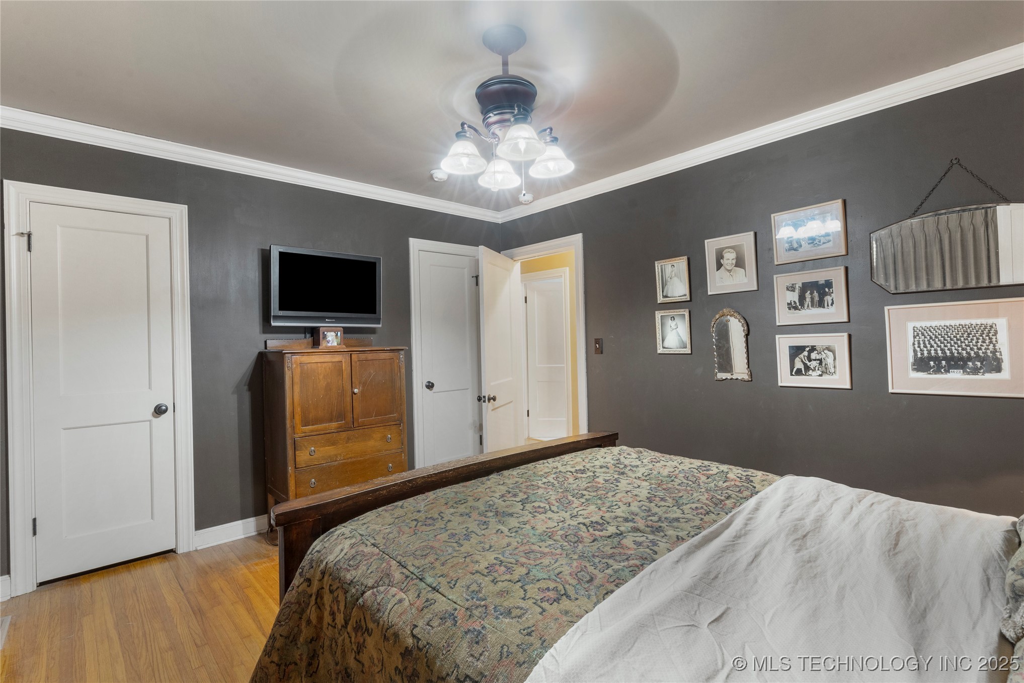 2714 E 16th Place Property Photo 31