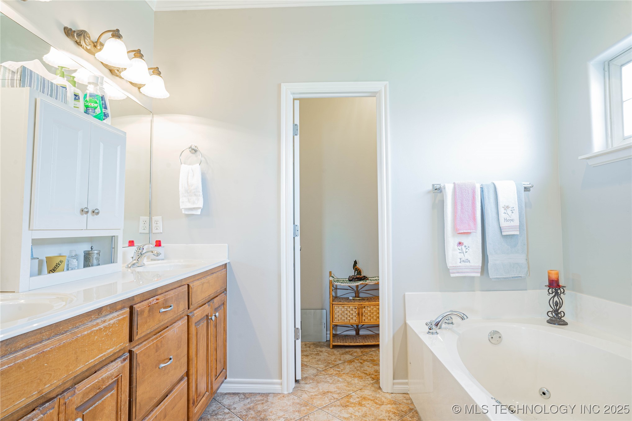 706 S Tallchief Avenue Property Photo 22