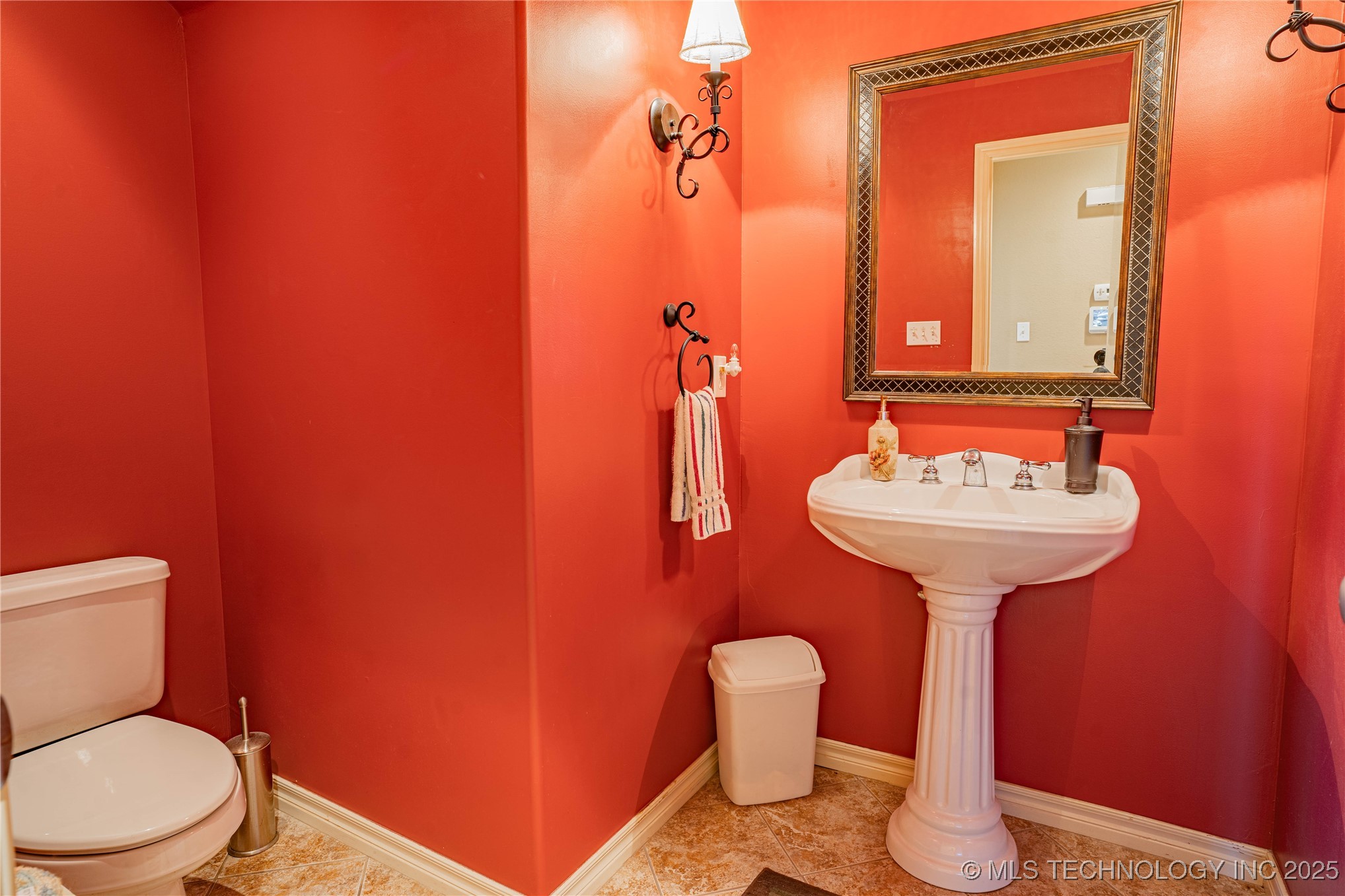 706 S Tallchief Avenue Property Photo 26