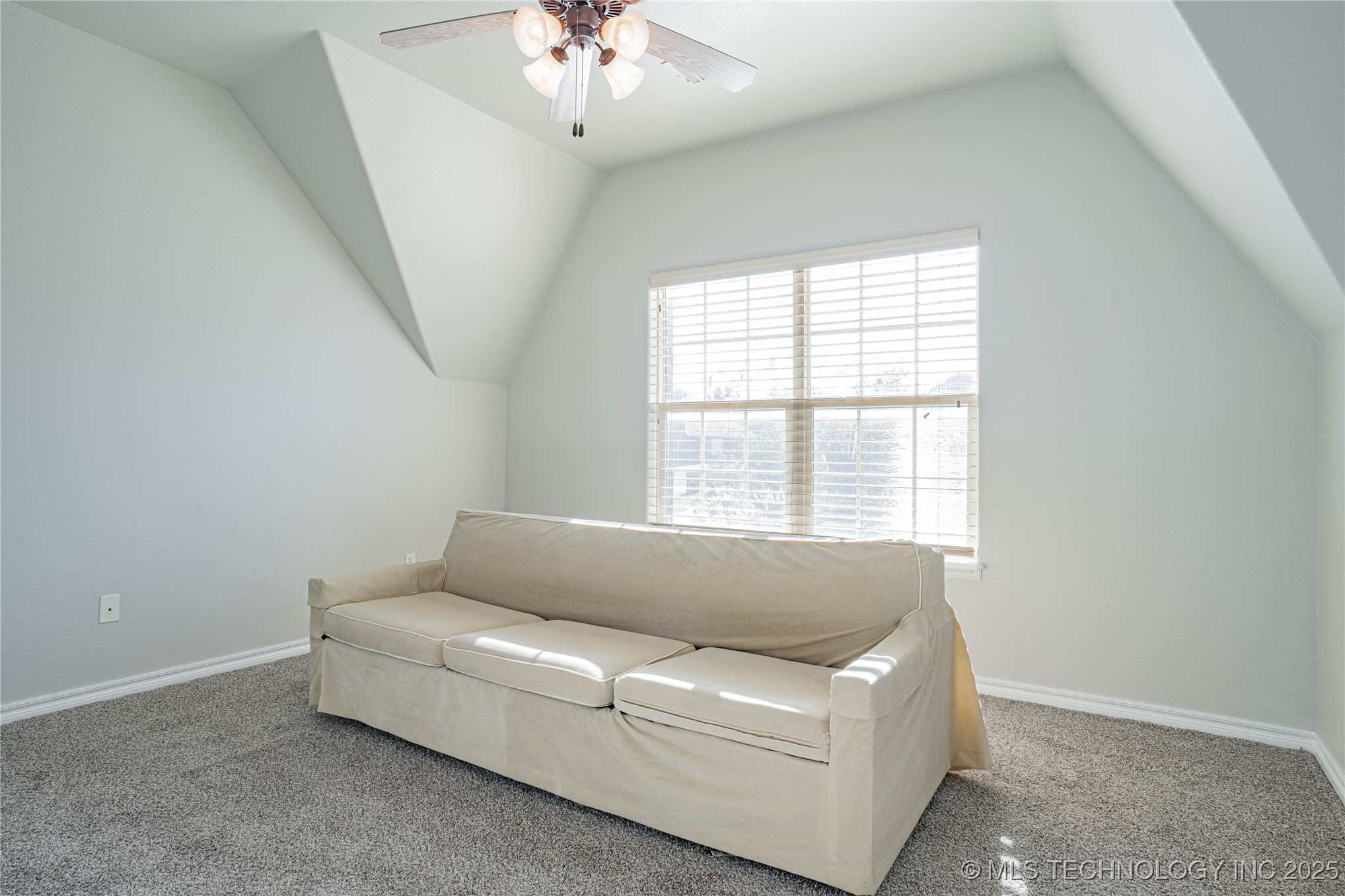 706 S Tallchief Avenue Property Photo 35