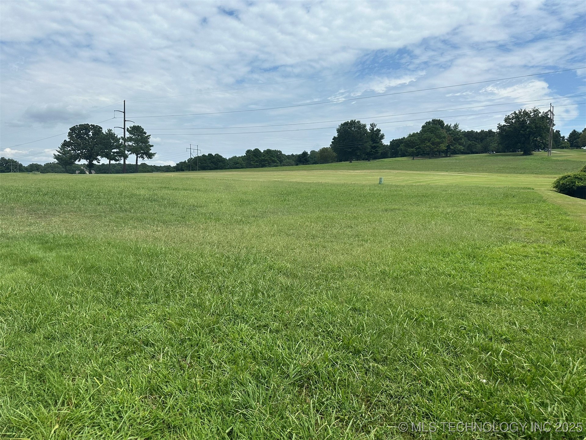 3266 Cypress Lane Property Photo 1