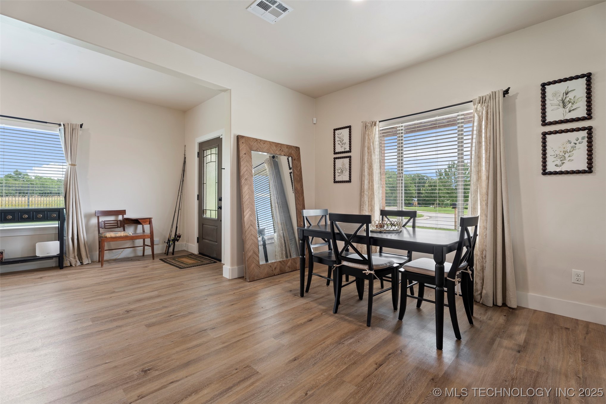 28200 S Highway 125 70 Property Photo 4