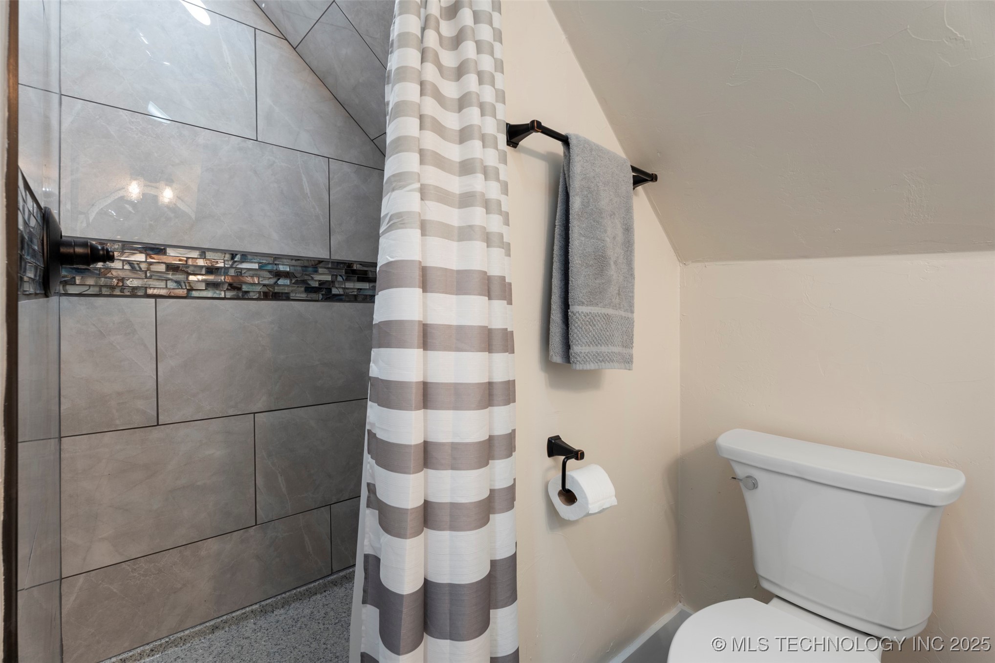 28200 S Highway 125 70 Property Photo 21