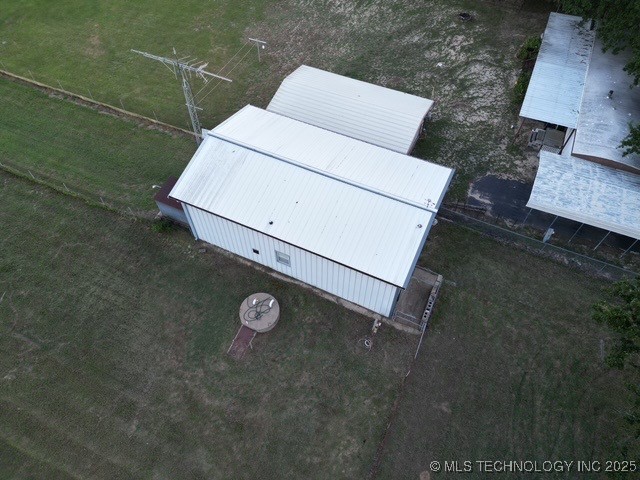 1 E Lakeview Drive Property Photo 6