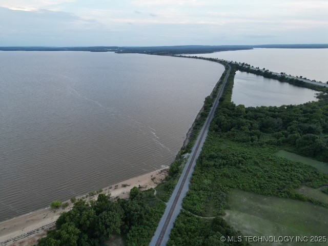 1 E Lakeview Drive Property Photo 14