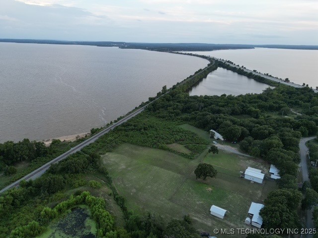 1 E Lakeview Drive Property Photo 15