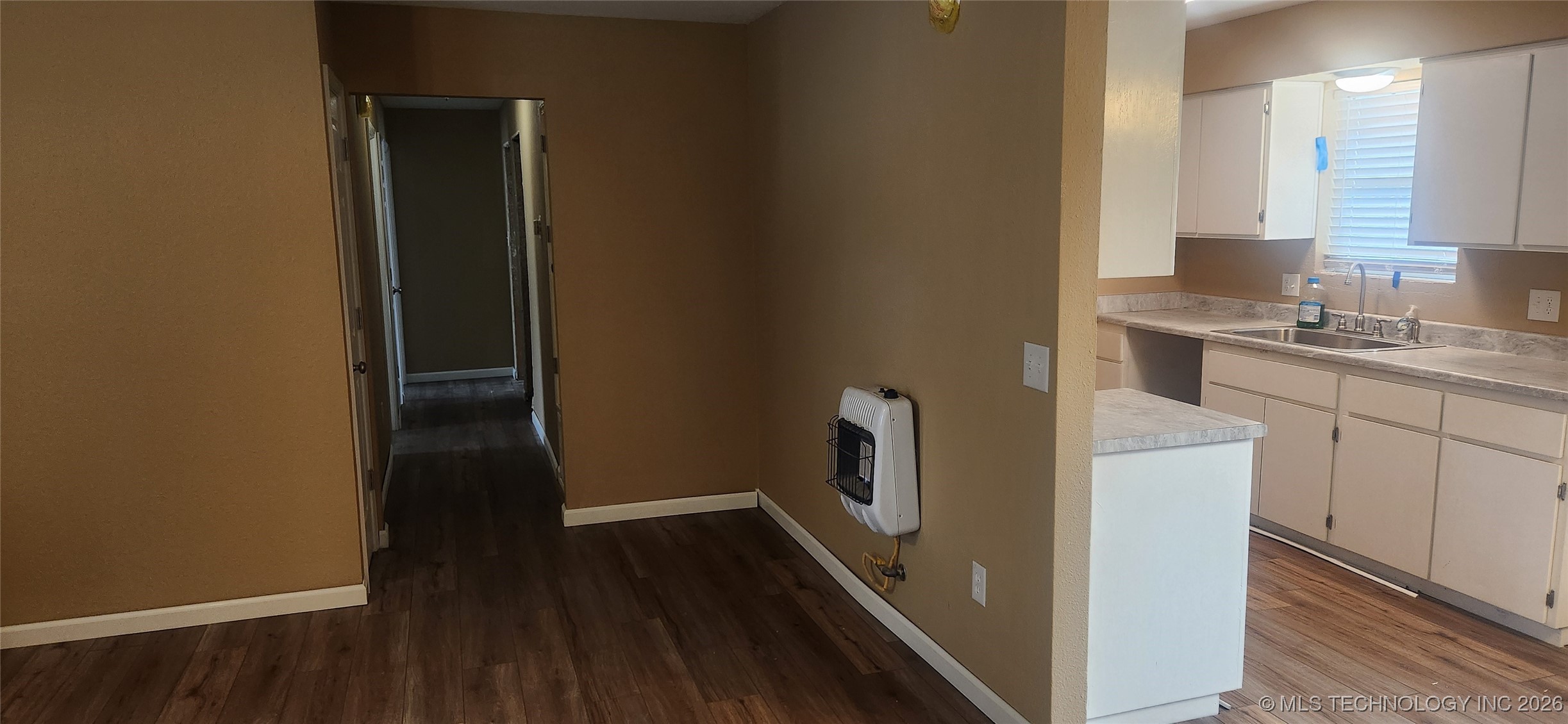 610 6th Property Photo 6