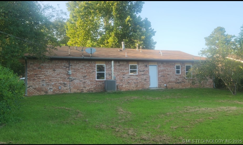 610 6th Property Photo 13