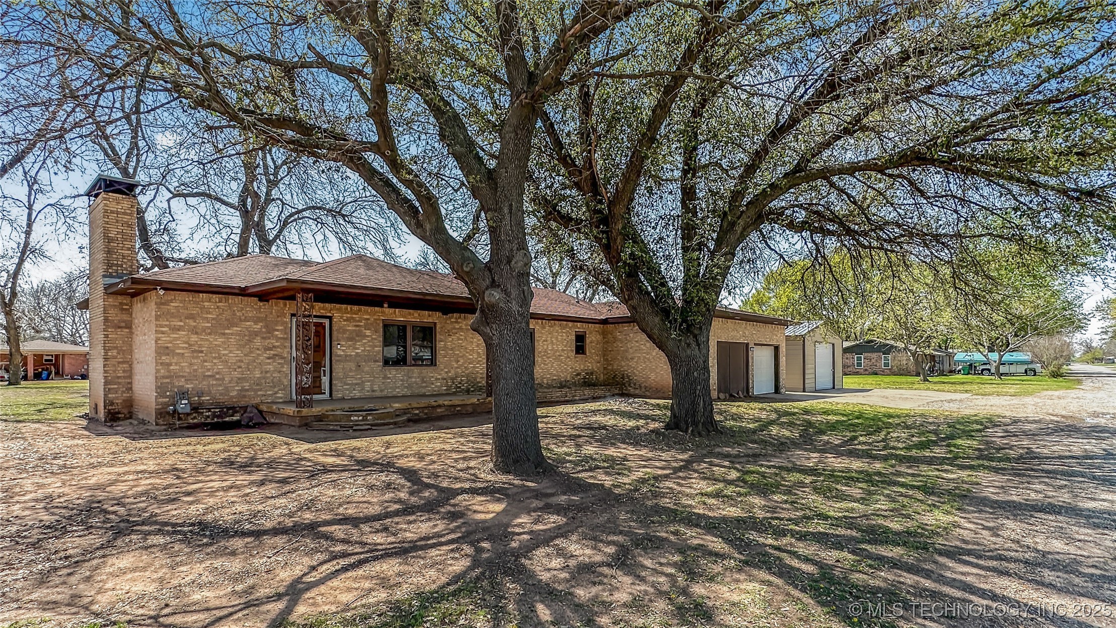 507 Chickasaw Avenue Property Photo 2