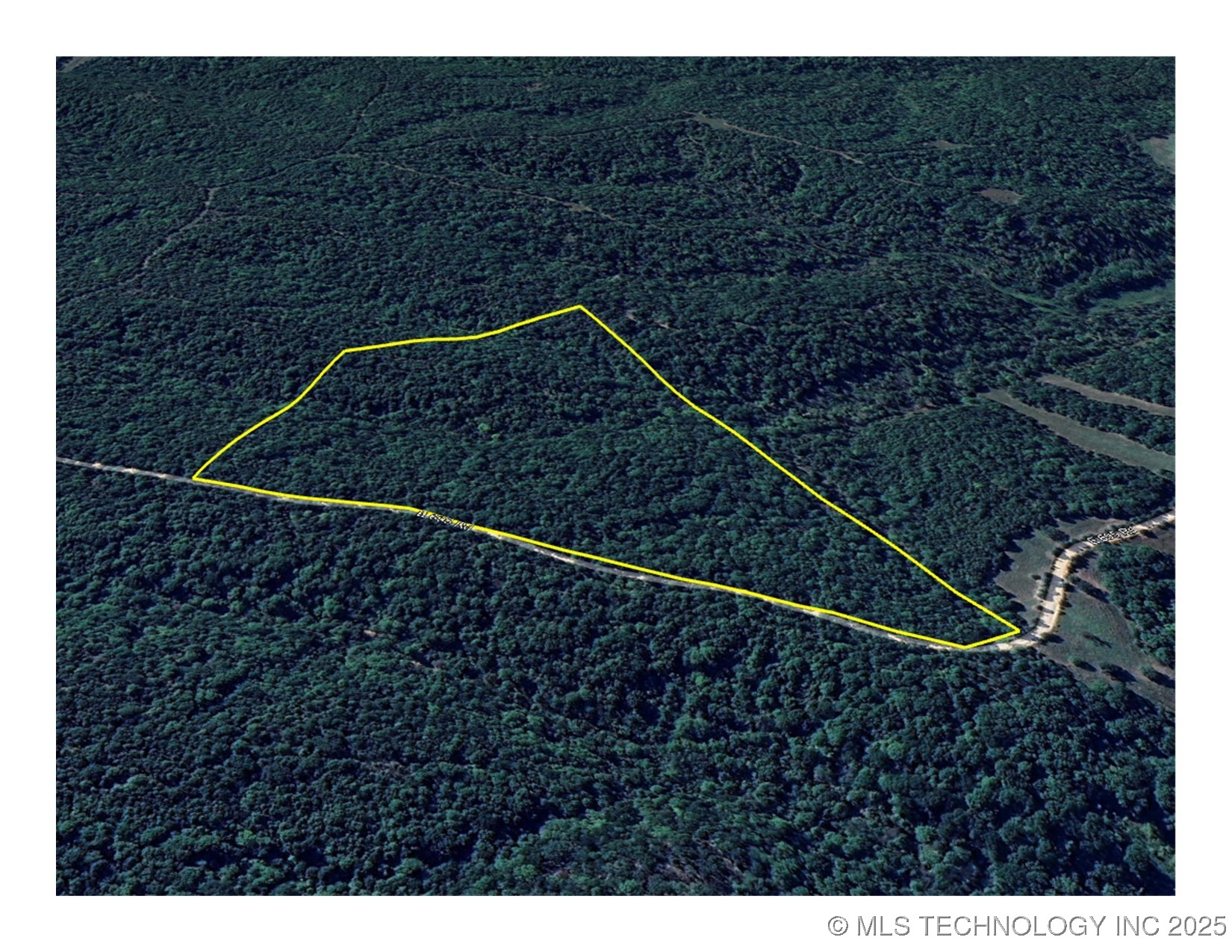 468000 E 595 Road Property Photo 6