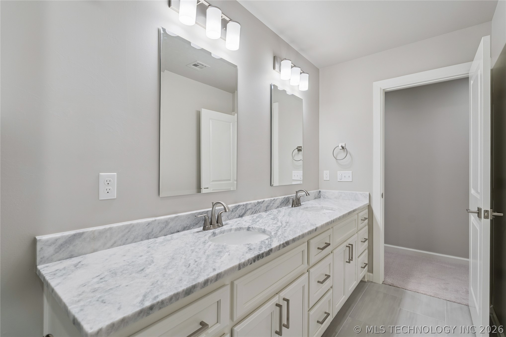 8622 S Timber Wolf Drive Property Photo 57