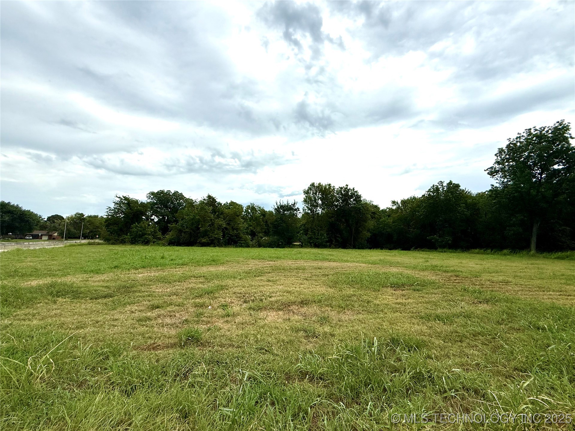 1524 N 1st Street Property Photo 1