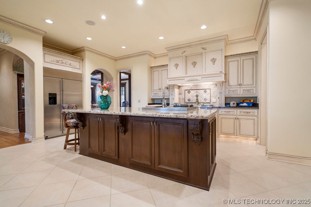 6308 E 105th Street Property Photo 28