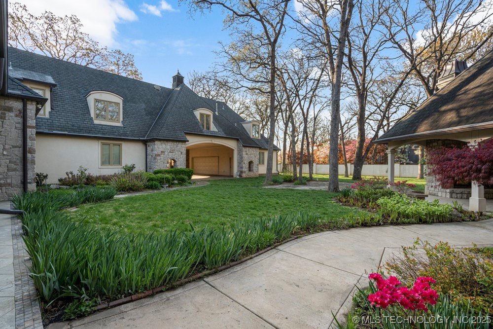 6308 E 105th Street Property Photo 86