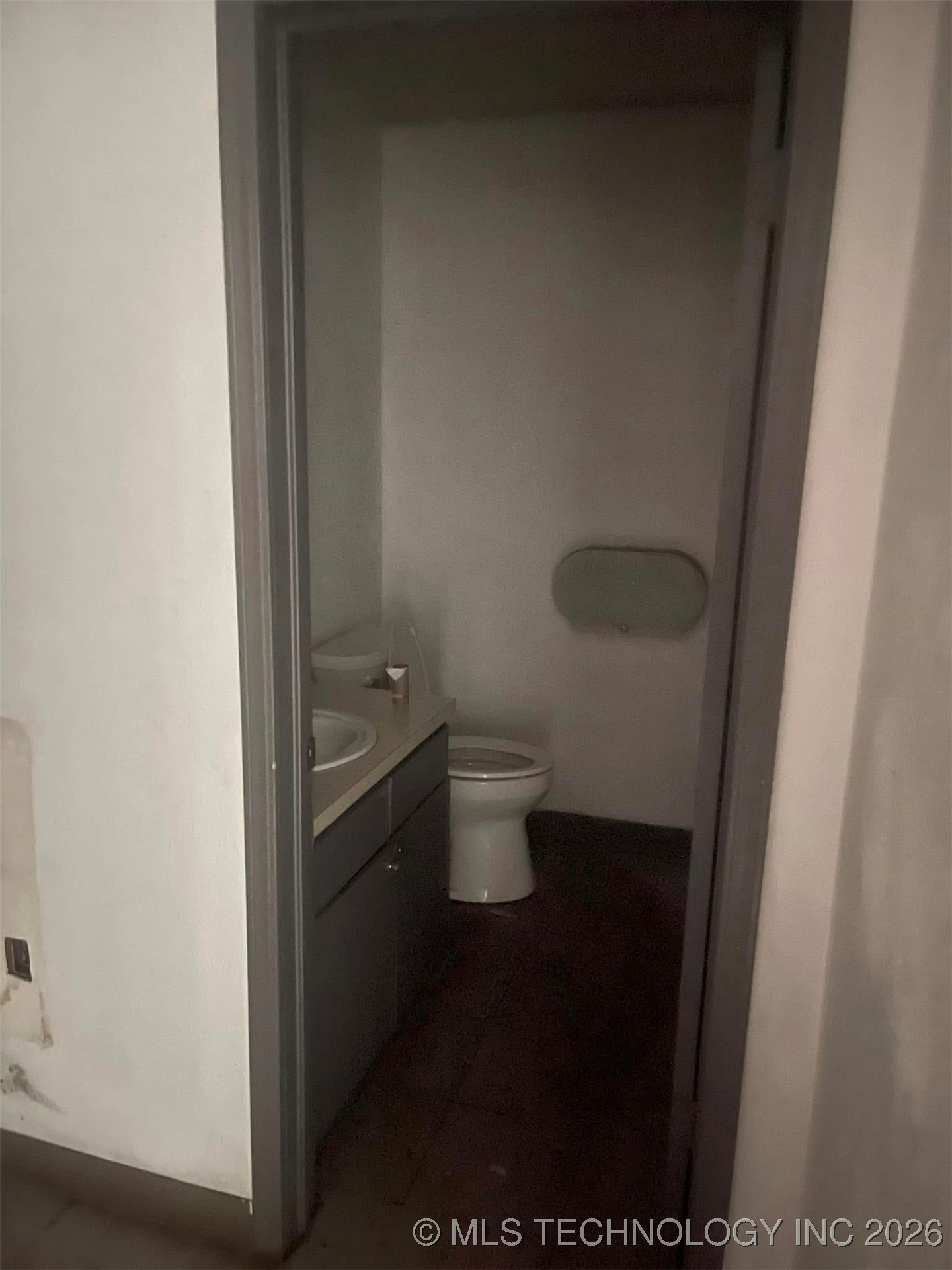 1781 E 14 Street Property Photo 6