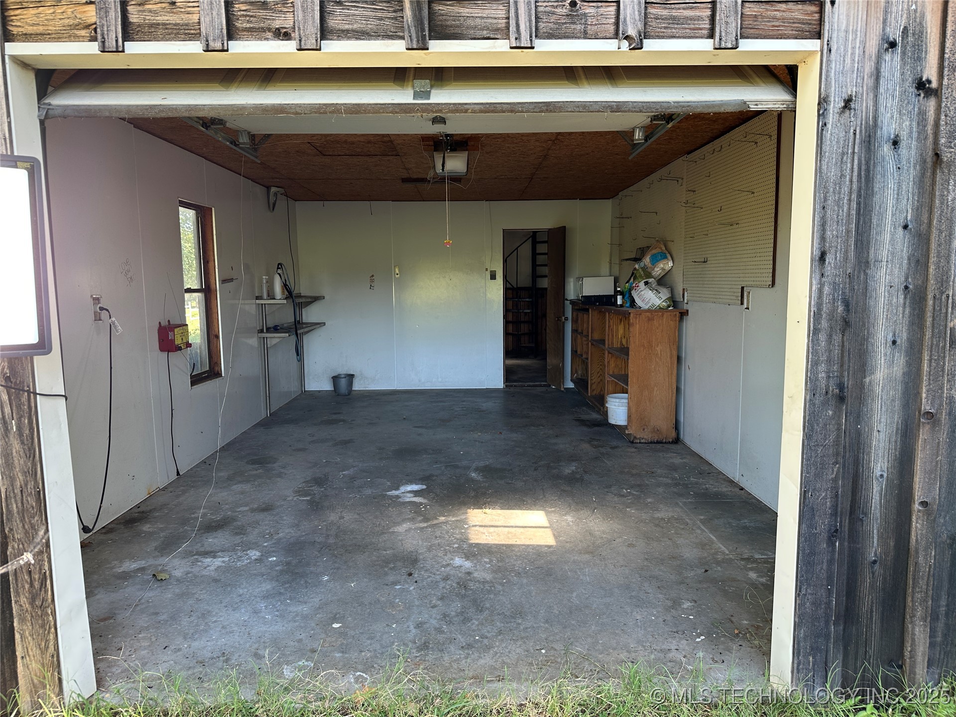 1615 W 4th Street Property Photo 17