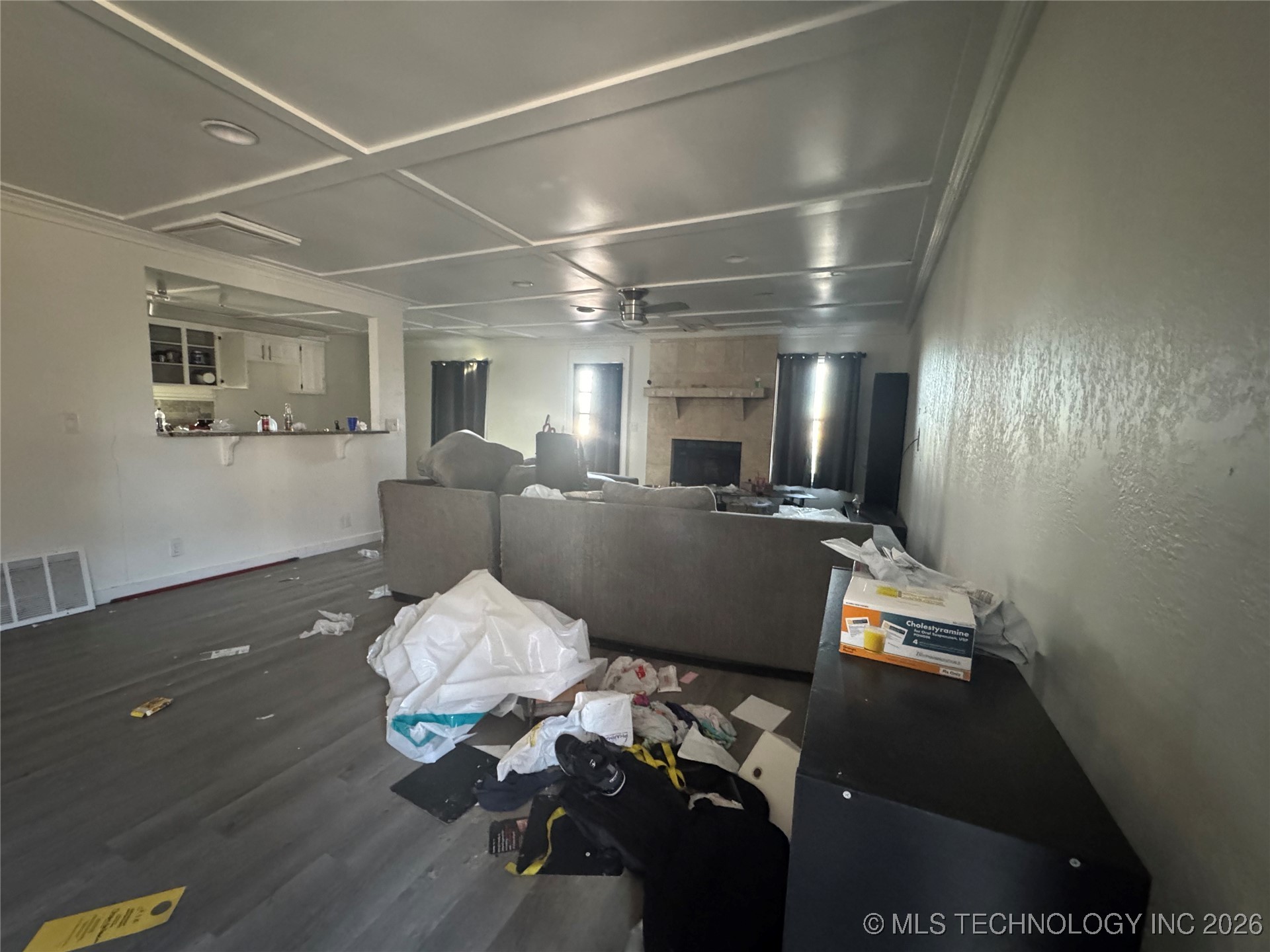 1805 N Hickory Place Property Photo 9