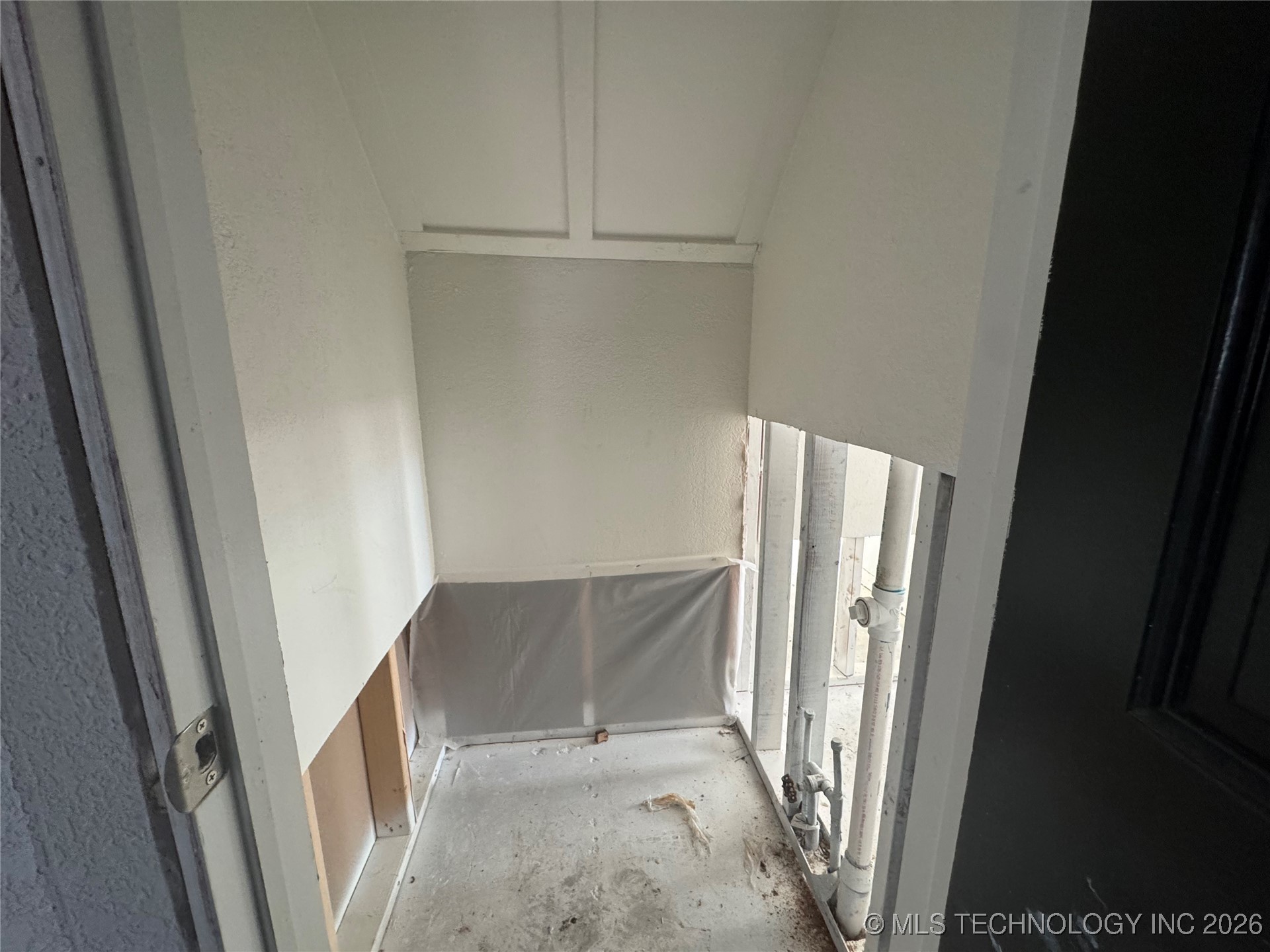 1805 N Hickory Place Property Photo 17